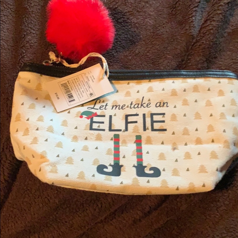 NWT make up bag